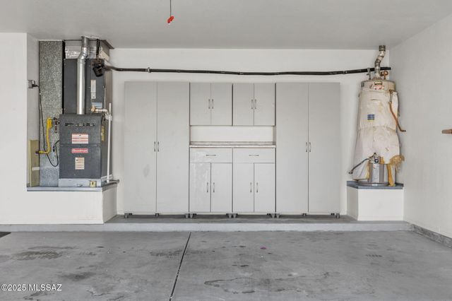 9960 E Covington Street, Tucson, AZ 85748