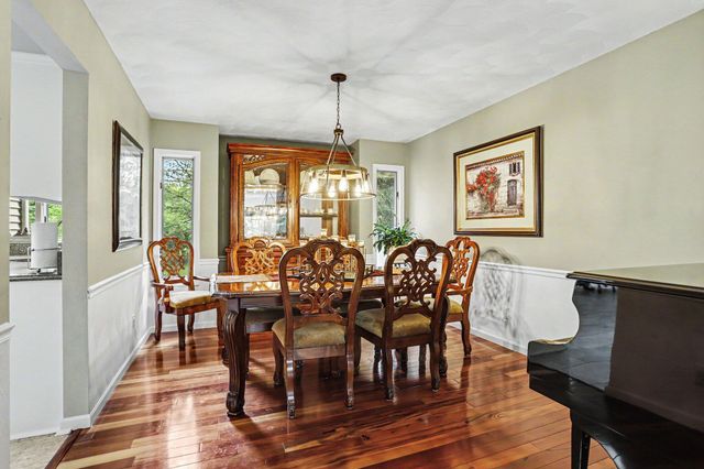 104 Briars Farm Lane, Pennfield Twp, MI 49017
