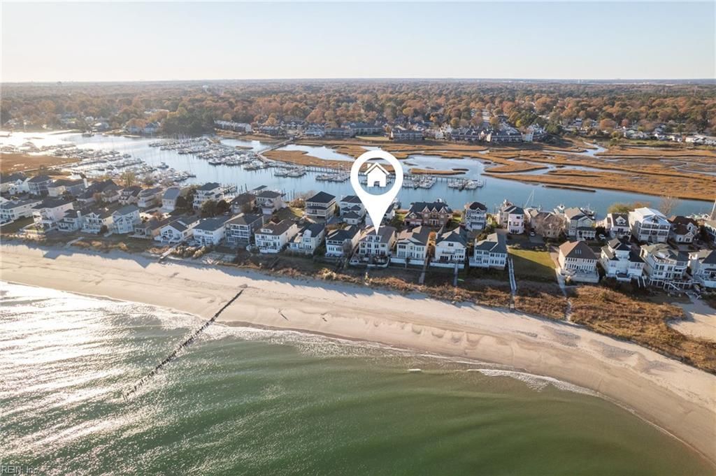 42 Bay Front PL, Hampton, VA 23664
