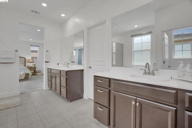 1414 Orlando Blvd, Mountain House, CA 95391