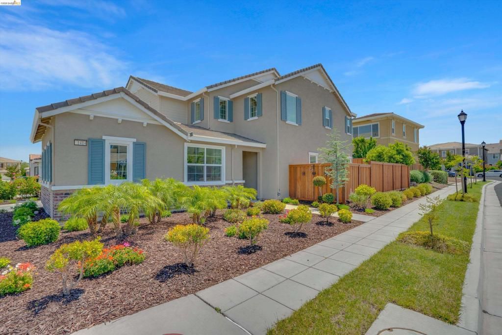 Image 2 of property listing at 1414 Orlando Blvd, Mountain House, CA 95391