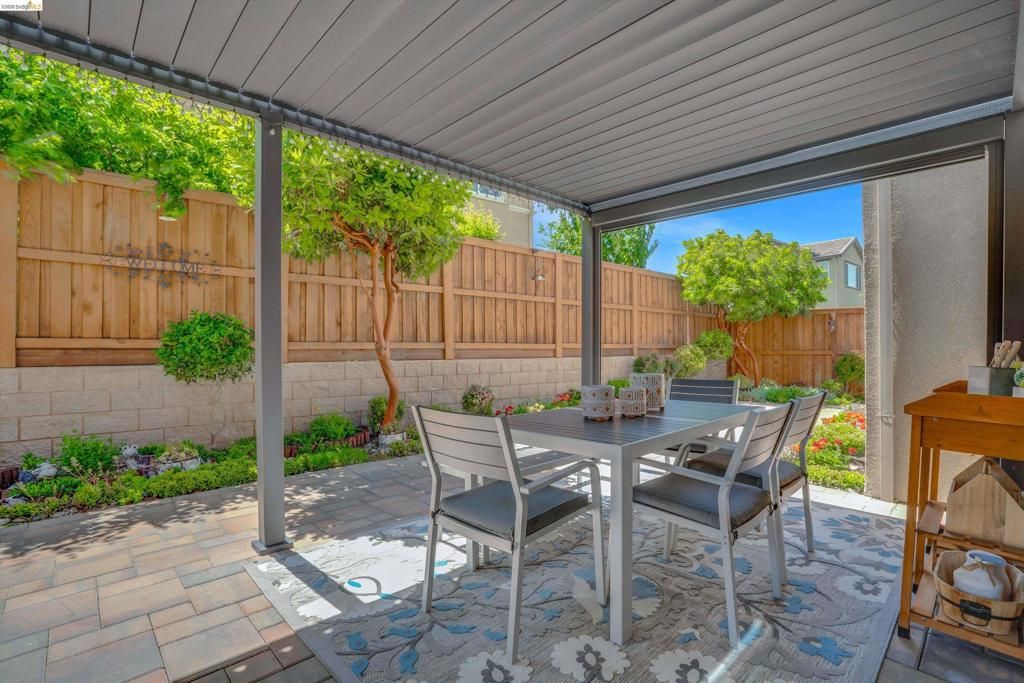 Image 33 of property listing at 1414 Orlando Blvd, Mountain House, CA 95391