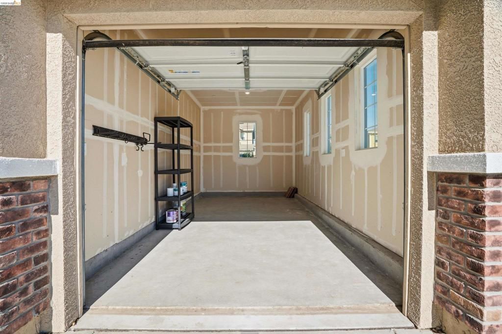 Image 37 of property listing at 1414 Orlando Blvd, Mountain House, CA 95391