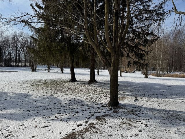 5226 State Route 60, Wakeman, OH 44889