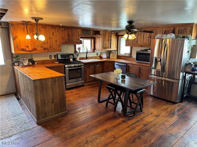 5226 State Route 60, Wakeman, OH 44889