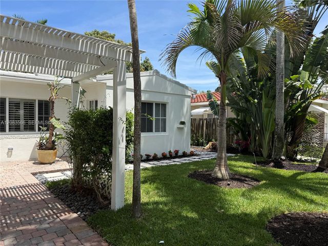 720 NE 17th Terrace, Fort Lauderdale, FL 33304