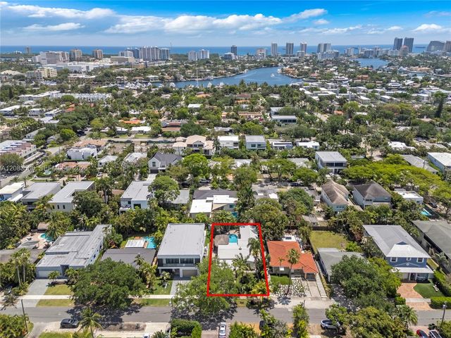 720 NE 17th Terrace, Fort Lauderdale, FL 33304