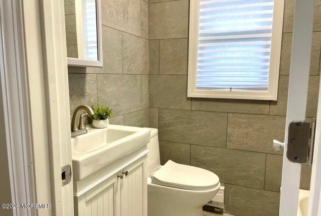 101 Seabreeze Way, Keansburg, NJ 07734