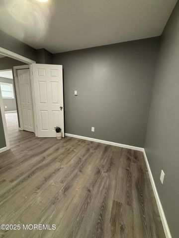 101 Seabreeze Way, Keansburg, NJ 07734