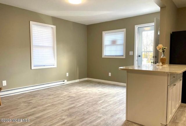 101 Seabreeze Way, Keansburg, NJ 07734