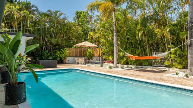 1431 NW 70th Way, Plantation, FL 33313
