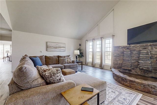 13400 N Highway 43, Gravette, AR 72736