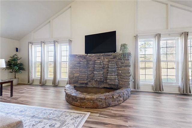 13400 N Highway 43, Gravette, AR 72736