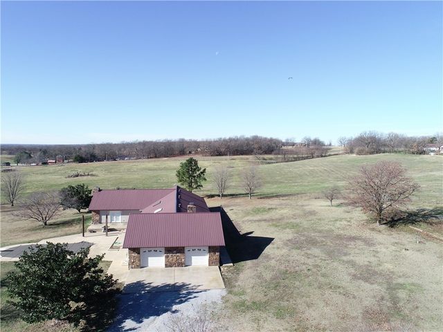 13400 N Highway 43, Gravette, AR 72736
