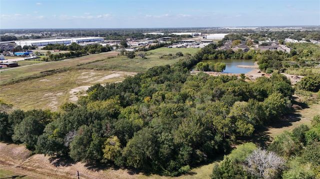 10815 Leitz Road, Houston, TX 77075