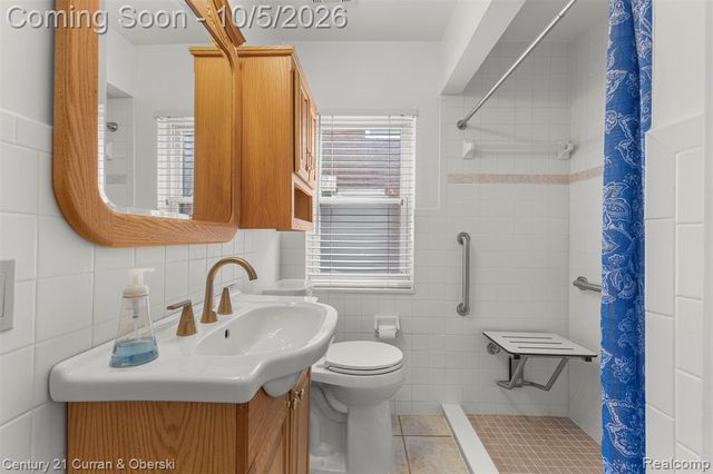 23145 Murray Street, Dearborn, MI 48128