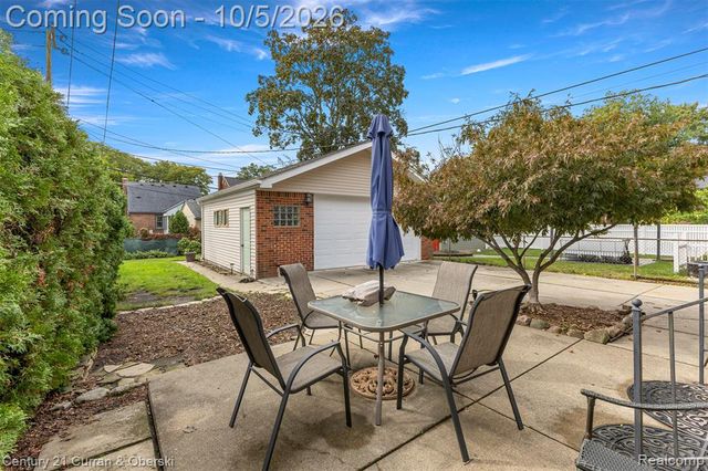 23145 Murray Street, Dearborn, MI 48128
