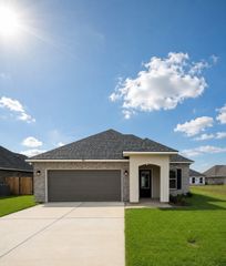 213 Paisley Lane, Bossier City, LA 71111