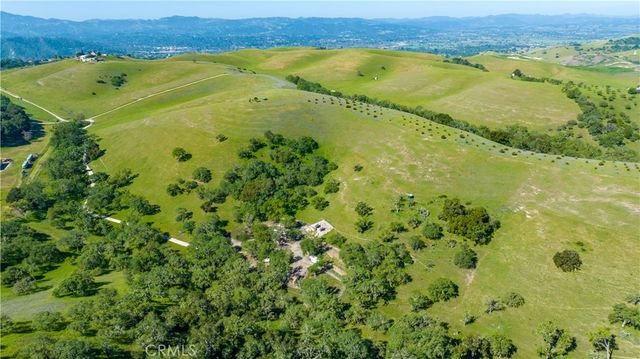 2750 Raptor Ridge Trail, Templeton, CA 93465