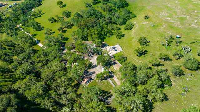2750 Raptor Ridge Trail, Templeton, CA 93465
