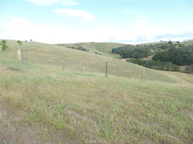 2750 Raptor Ridge Trail, Templeton, CA 93465