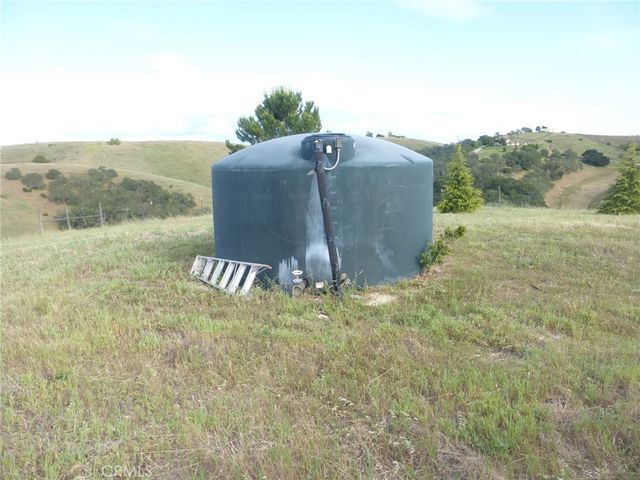 2750 Raptor Ridge Trail, Templeton, CA 93465