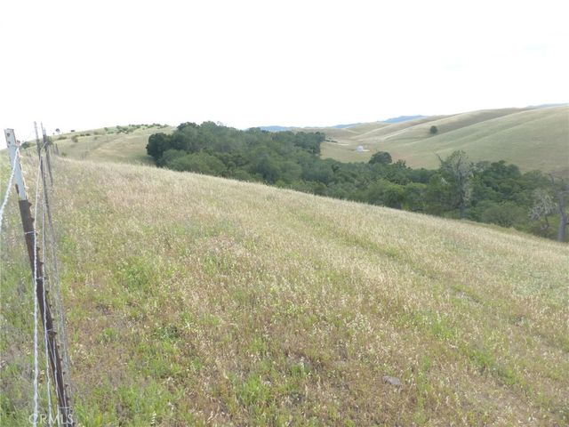 2750 Raptor Ridge Trail, Templeton, CA 93465