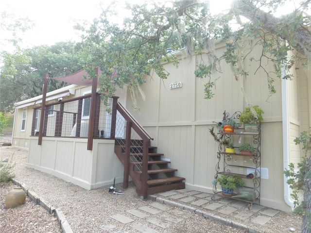 2750 Raptor Ridge Trail, Templeton, CA 93465