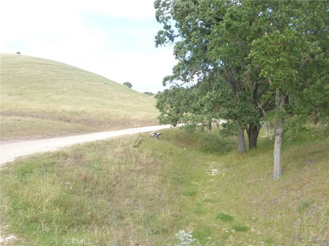 2750 Raptor Ridge Trail, Templeton, CA 93465