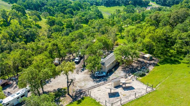 2750 Raptor Ridge Trail, Templeton, CA 93465