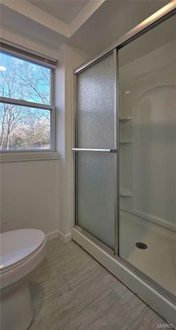 1232 W Springfield Road, St Clair, MO 63077