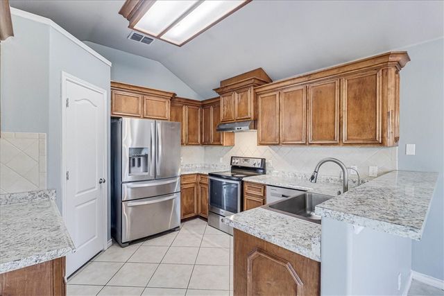 2409 Handlin Dr, Corpus Christi, TX 78418