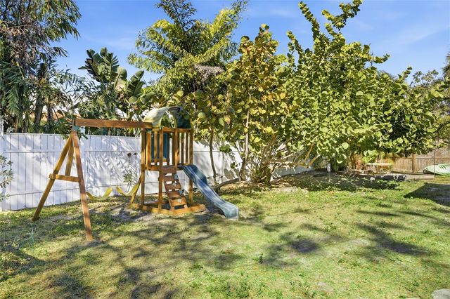 2317 7TH AVENUE W, Bradenton, FL 34205