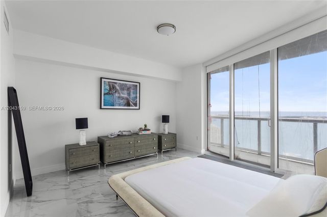 465 Brickell Ave 5505, Miami, FL 33131