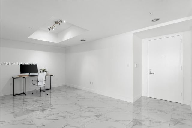 465 Brickell Ave 5505, Miami, FL 33131