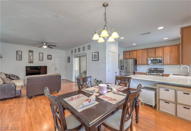 636 Ryan Peak Lane, Henderson, NV 89011