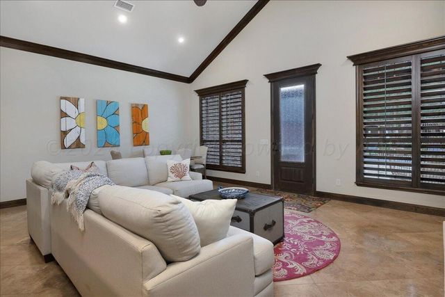 17701 WHITE WING Road, Canyon, TX 79015