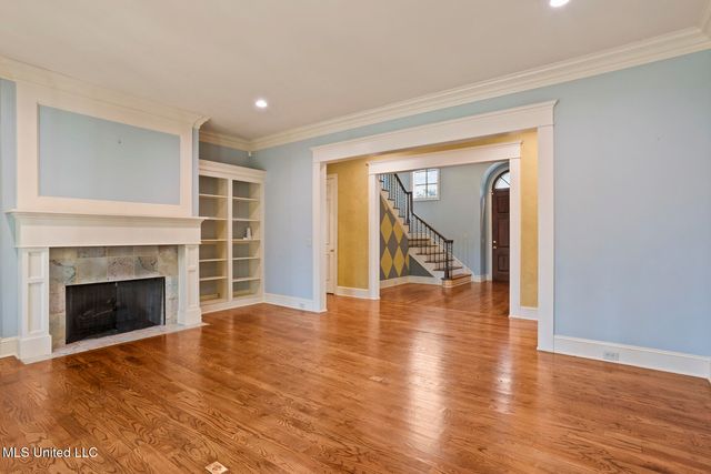 806 Woodland Pine Street, Flowood, MS 39232