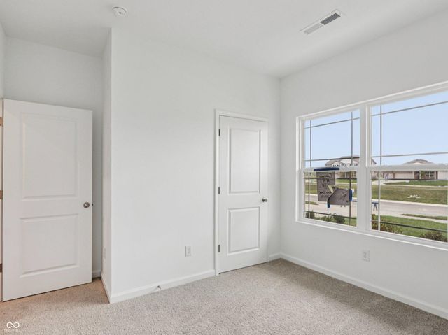 213 Holly Lane, Greenfield, IN 46140