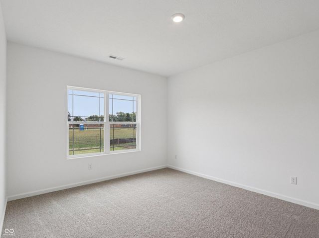 213 Holly Lane, Greenfield, IN 46140