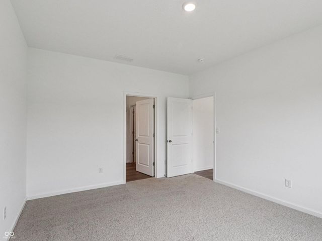 213 Holly Lane, Greenfield, IN 46140