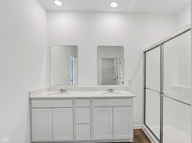 213 Holly Lane, Greenfield, IN 46140