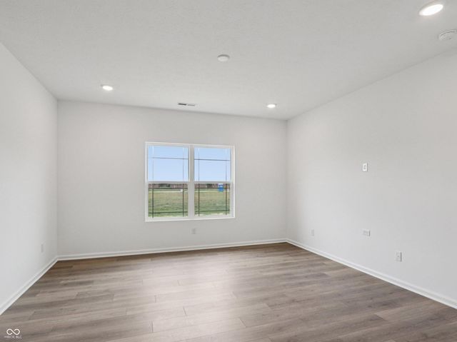 213 Holly Lane, Greenfield, IN 46140