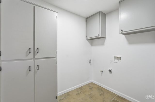 3700 Candlewood Drive, Bakersfield, CA 93306