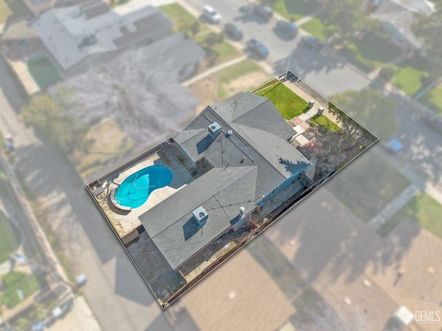 3700 Candlewood Drive, Bakersfield, CA 93306
