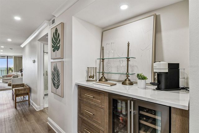 7100 SUNSET WAY 305, St Pete Beach, FL 33706