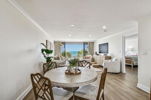 7100 SUNSET WAY 305, St Pete Beach, FL 33706