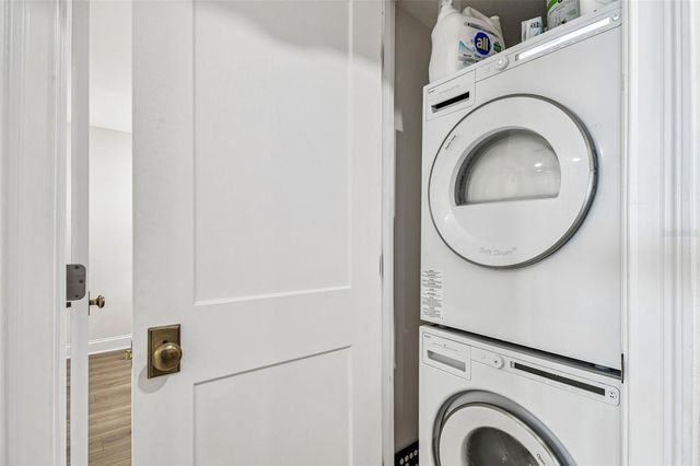 7100 SUNSET WAY 305, St Pete Beach, FL 33706