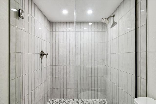 7100 SUNSET WAY 305, St Pete Beach, FL 33706