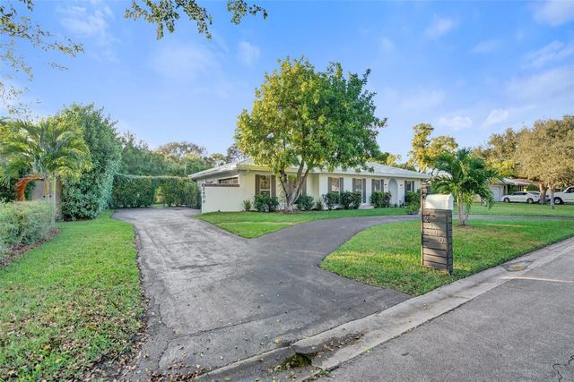 2400 NW 105th Terrace, Coral Springs, FL 33065